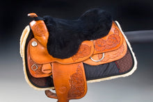 Load image into Gallery viewer, Horsedream Sheepskin seat saver for western saddles